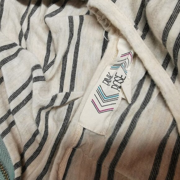 Pink Rose Zip  Back Long Sleeve Top - Picture 5 of 5